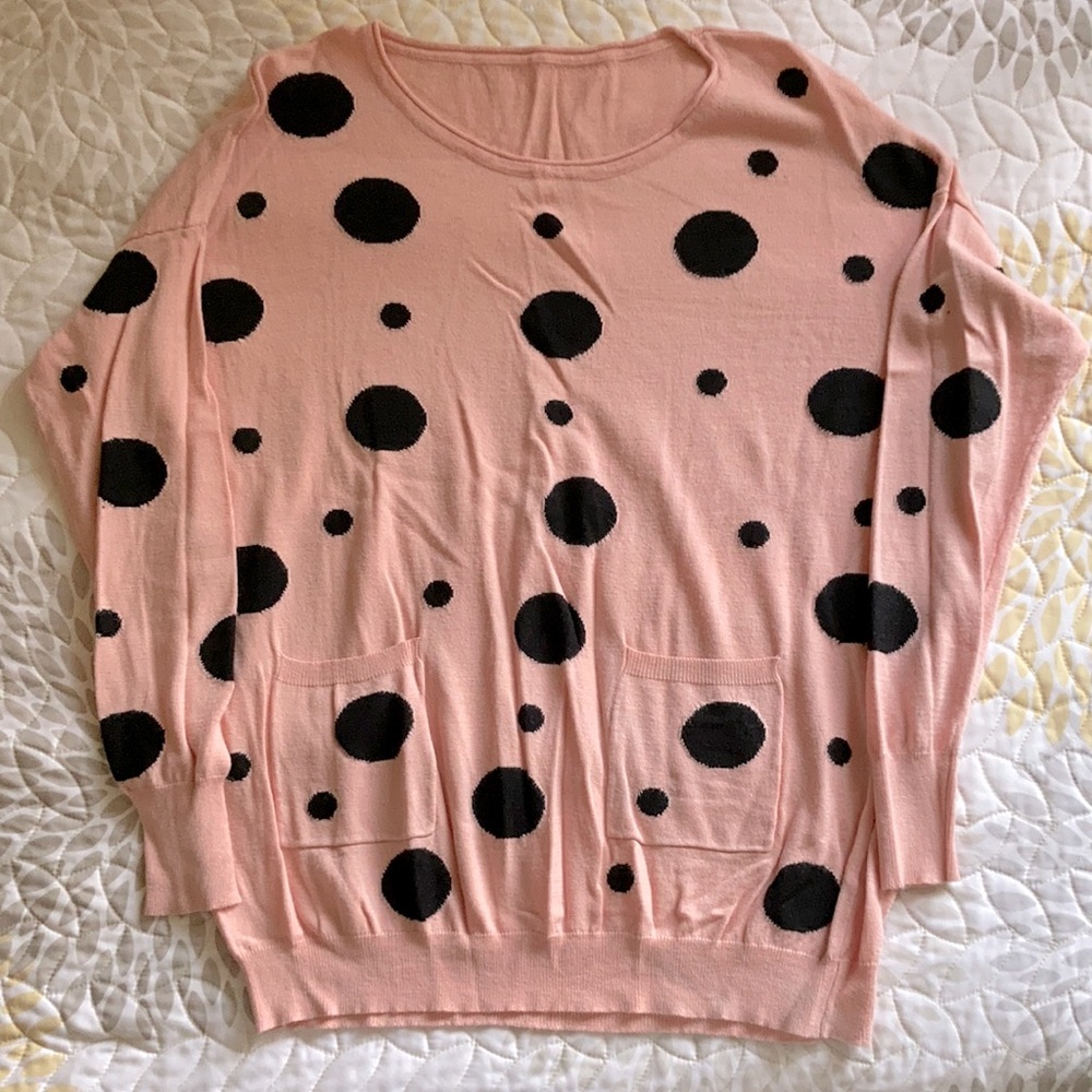 Peach polka dot sweater worn once with 3/4 sleeve in fantastic condition TLC.